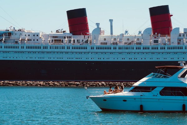 Location 5008 : louez votre monospace spacieux et fiable dès aujourd'hui